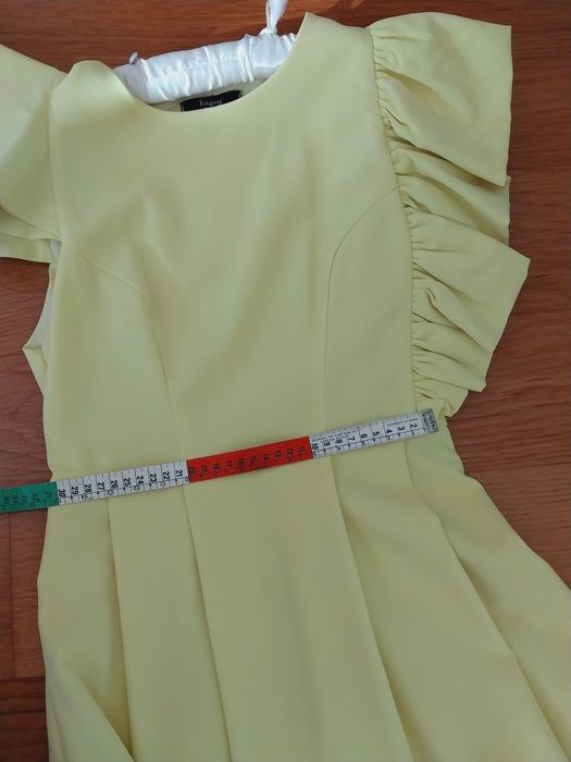 Vestido amarelo Baguy