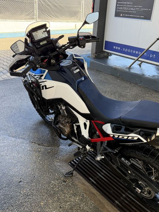 Africa twin 1100