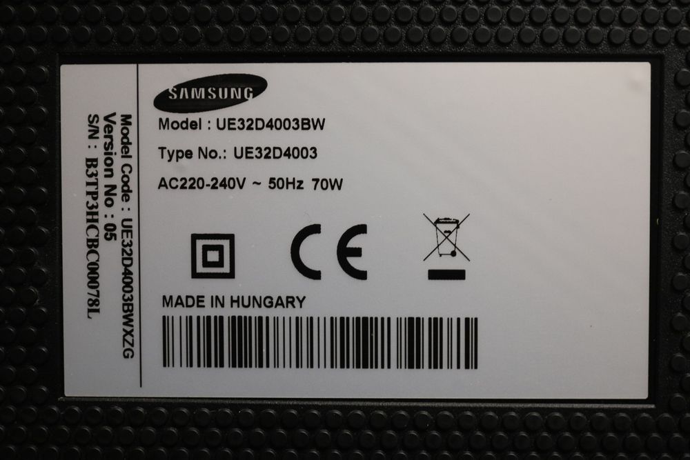 Samsung   UE32D4003W  32 дюйма