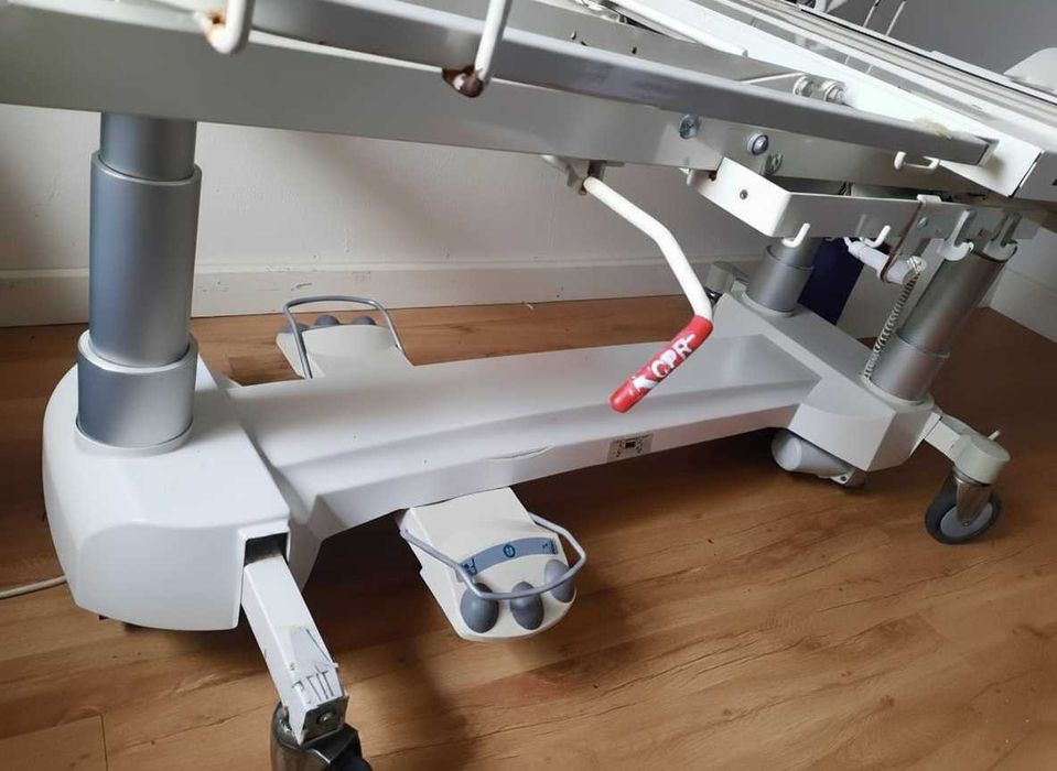 Łóżko szpitalne LINET