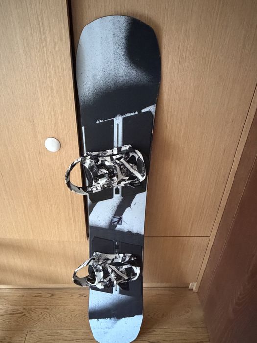 Burton Rewind Camber Snowboard 151 +  Step On®  Bindings M + Commuter Space Sack Snowboard Bag