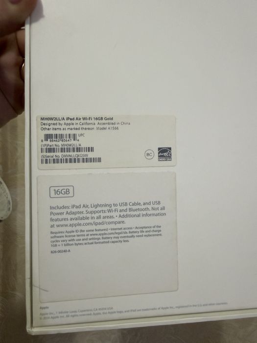 Планшет Айпад  + рожевий чохол