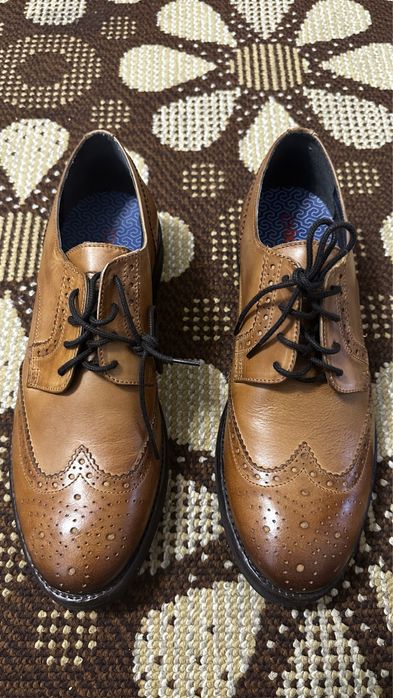 Чоловічі шкіряні туфлі, 43 розмір