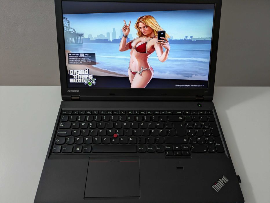 Laptop Lenovo 15.6" FULL HD i5 Ram 8GB Dysk SSD 256GB Windows 11 Bateria 5 godzin GTA 5