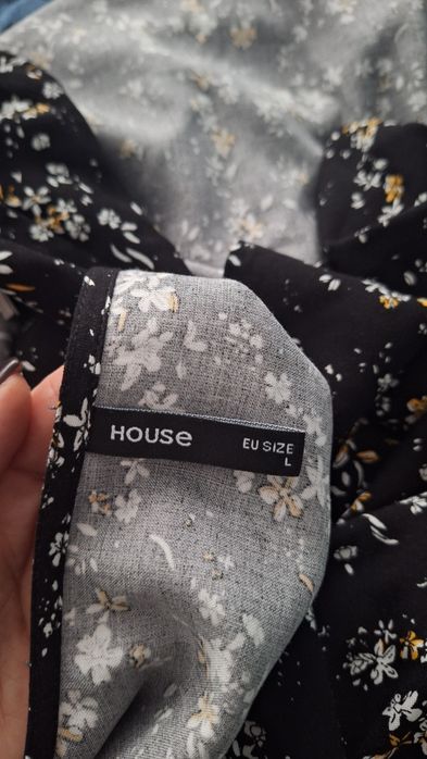 Sukienka piękna, klasyczna L