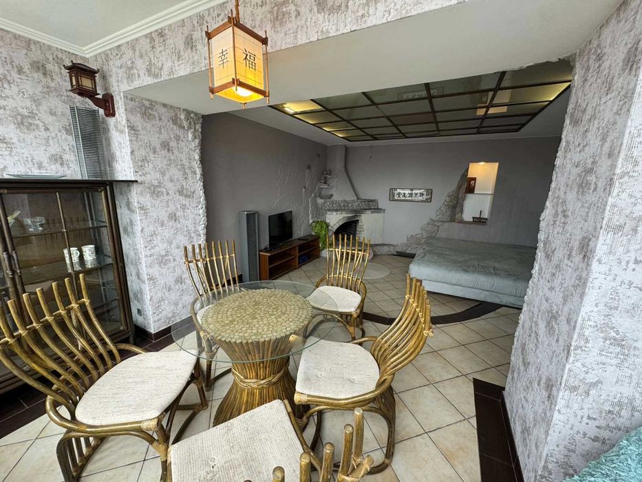 Оренда видової 4-кімнатної квартири проспект Володимира Івасюка 12б