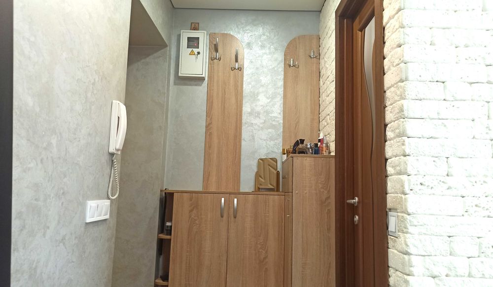 Продаж 1-кімнатна квартира у центрі міста (Victory Plaza)