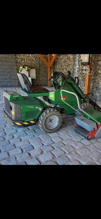 Miniladowarka Avant 520. 2004 rok