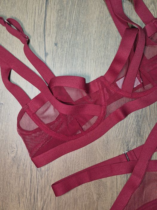 Комплект білизни, жіноча білизна, бра, стрінги