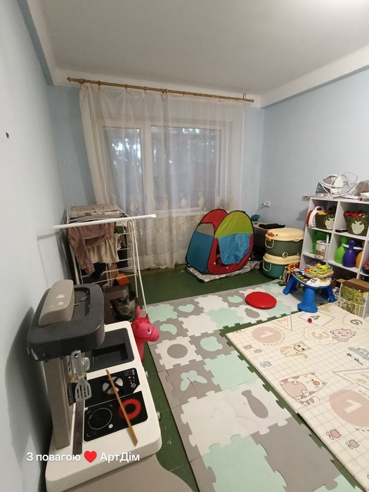 Продам 2-ну квартиру по вул.Євгена Мельникова