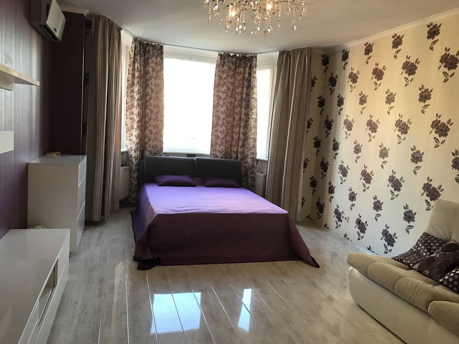 Квартира подобово, ЖК Соняна брама, Ломоносова  73а, Киів, голосієво