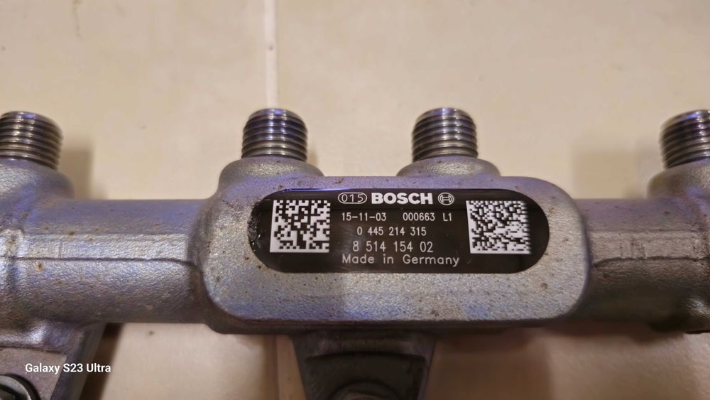 Regua de injeçao Original Bosch Bmw e Mini semi nova