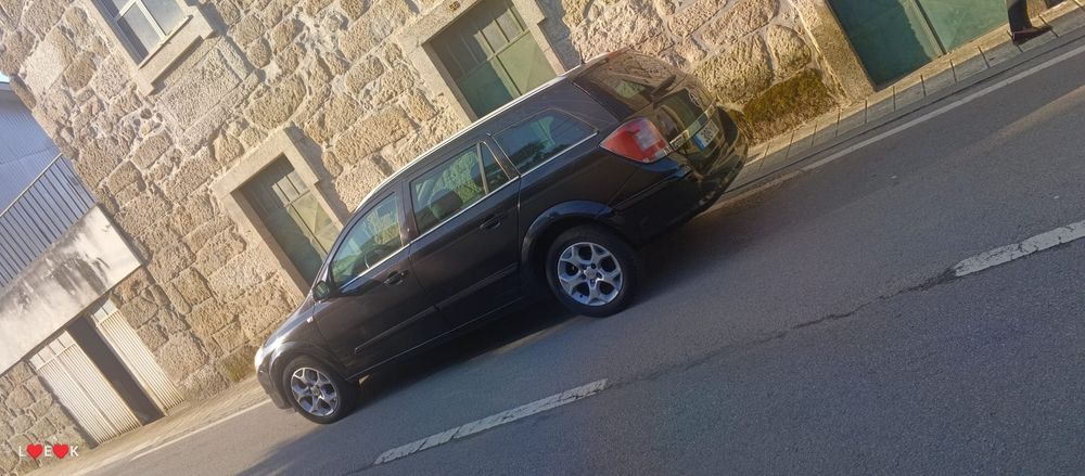 Opel astra caravan h foto 3