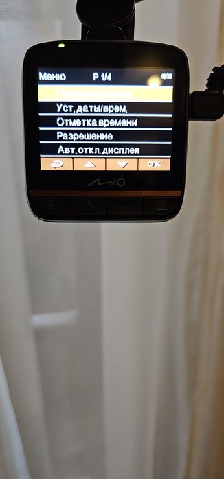 Продам видеорегистратор MiVue 358