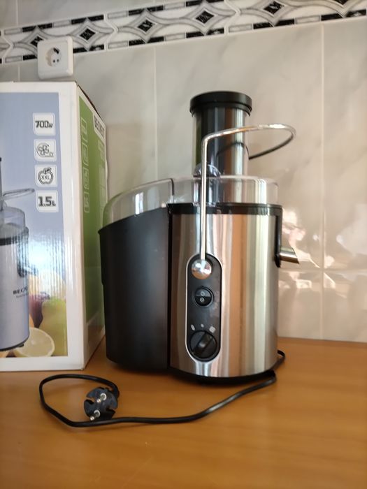 Máquina de fazer sumos naturais