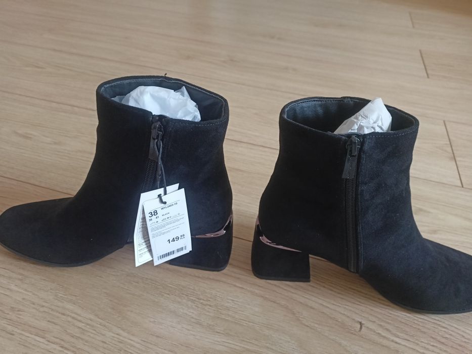 Buty damskie zamszowe 38