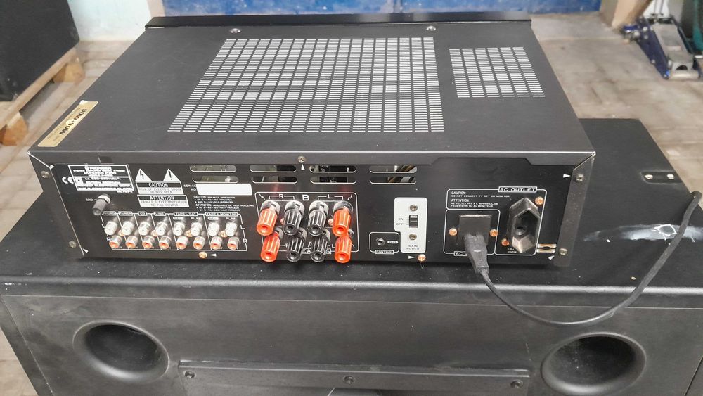 Wzmacniacz PIONEER A-405R