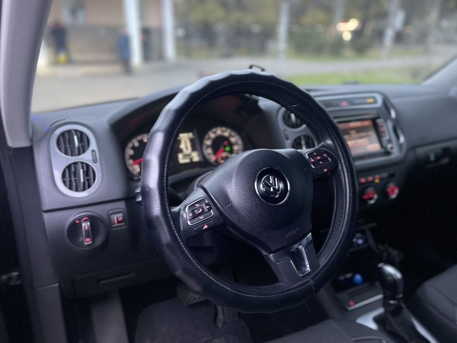 Продам Volkswagen Tiguan 2014