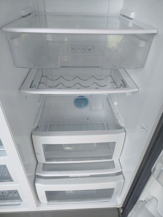 Wszystkie półki, balkoniki, szuflady do lodówki Beko GNE V122 X | Całe wnętrze!