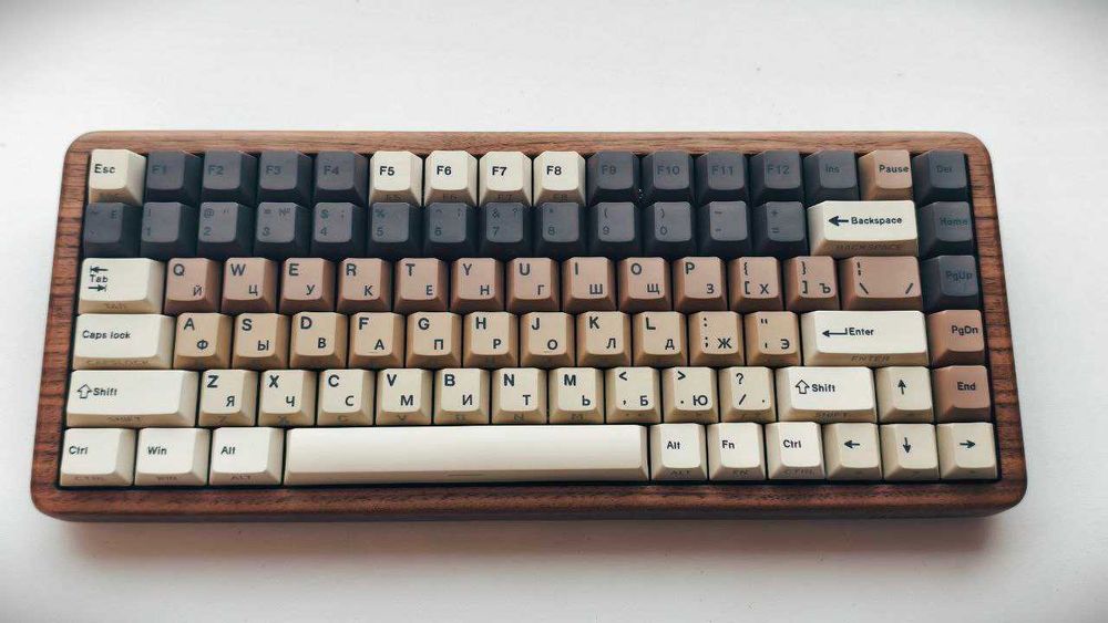 Кастомна механічна клавіатура з дерева Womier WD75 akko cream RU\ENG