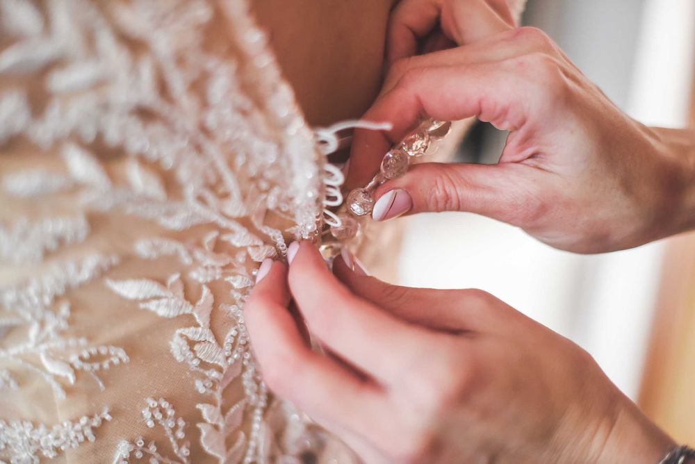 Suknia slubna ciążowa