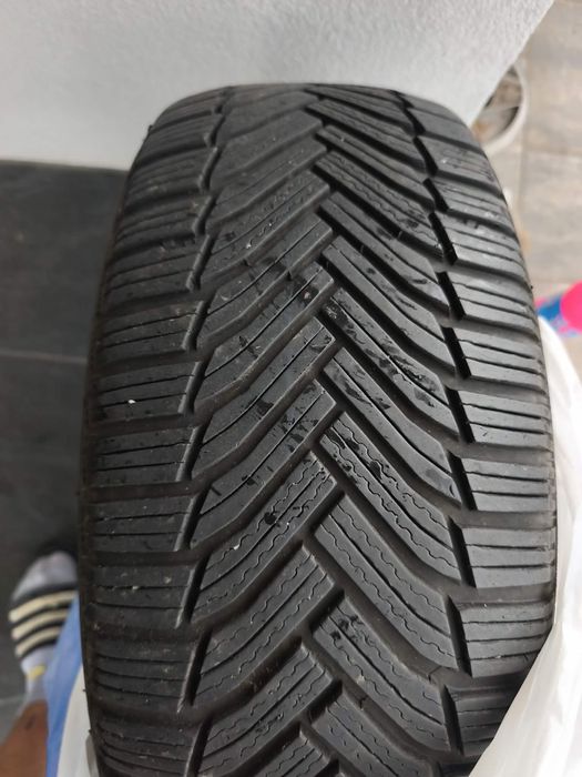 Opony zimowe Michelin 225/45/R17