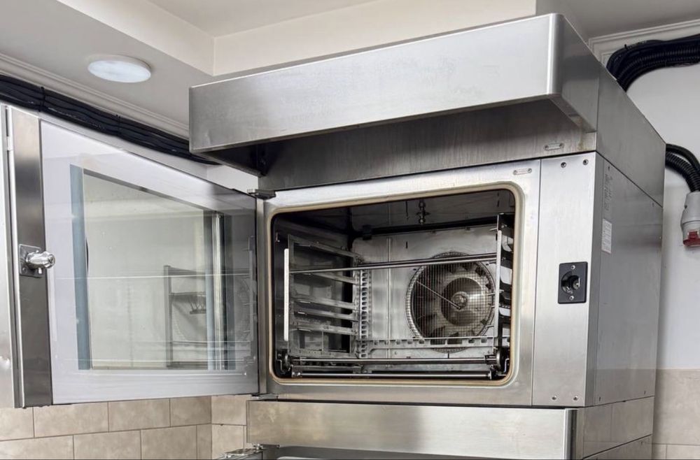 Професійна конвекційна піч Wiesheu B4