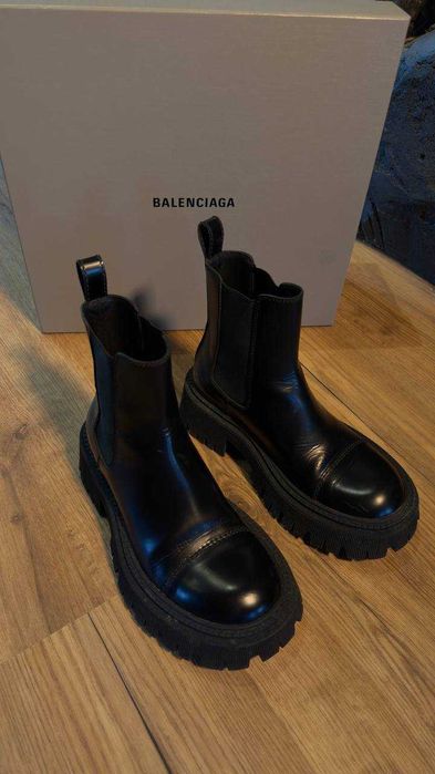 Брендові черевики Balenciaga (оригінал)