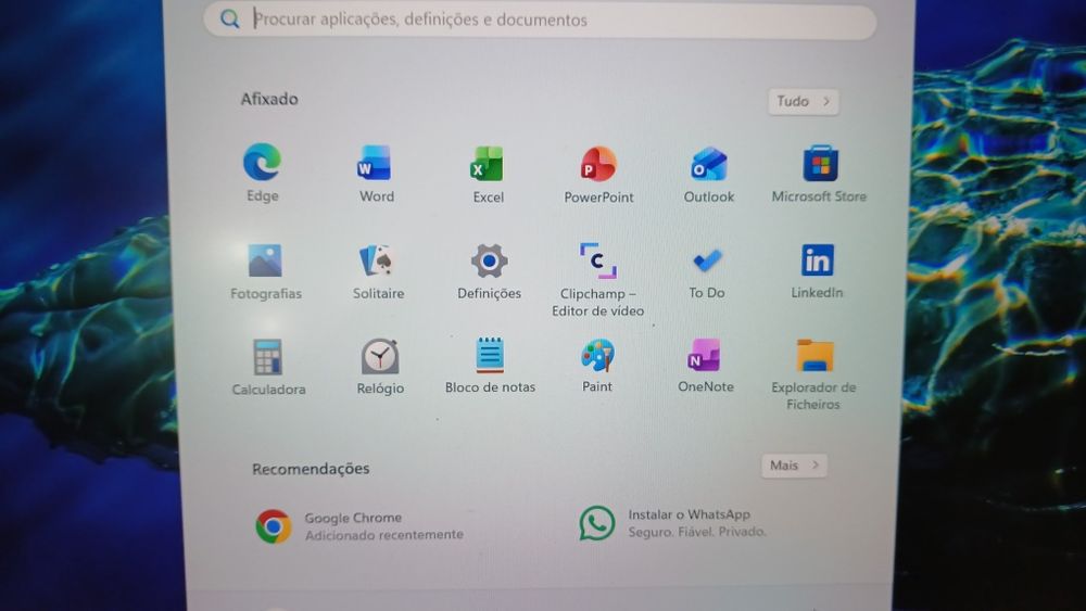 portatil Dell 7480 i5-7300U CPU