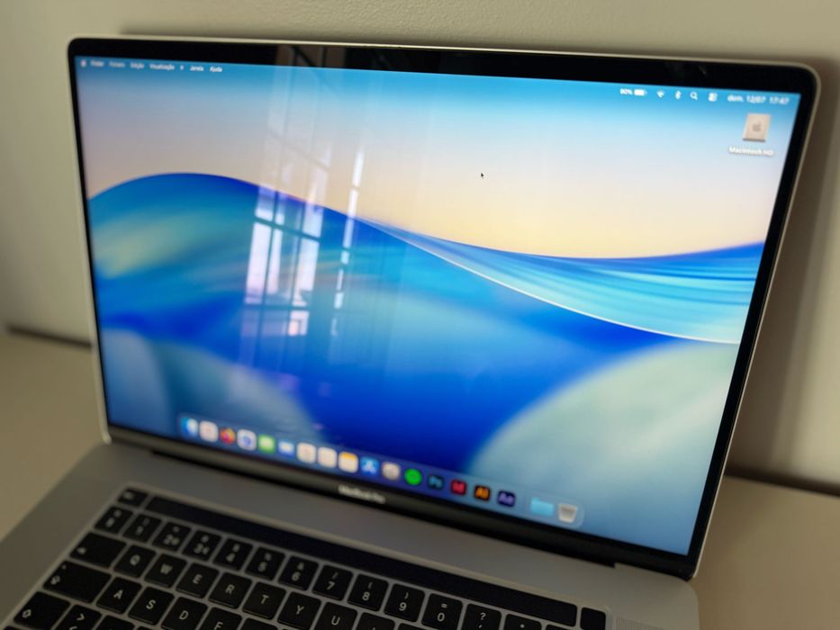 Apple MacBook Pro 16" / 16 GB RAM / 512 GB SSD (Excelente Estado)