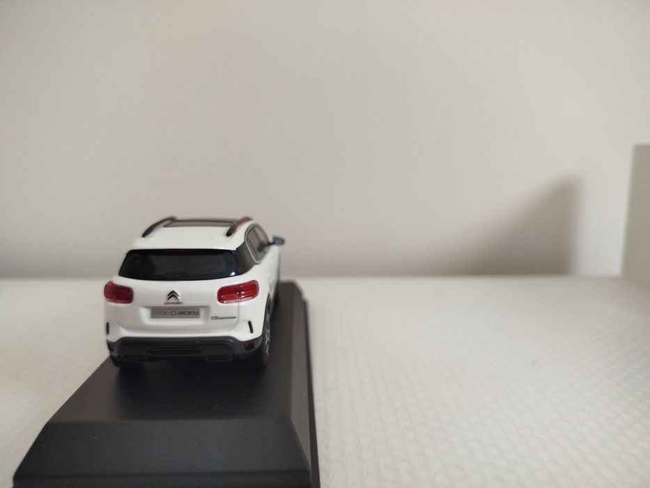 Miniatura Citroen C5 Aircross 1/43 Nova