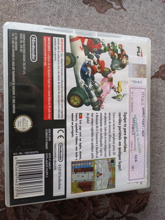 Caixa e manuais Mario Kart Ds
