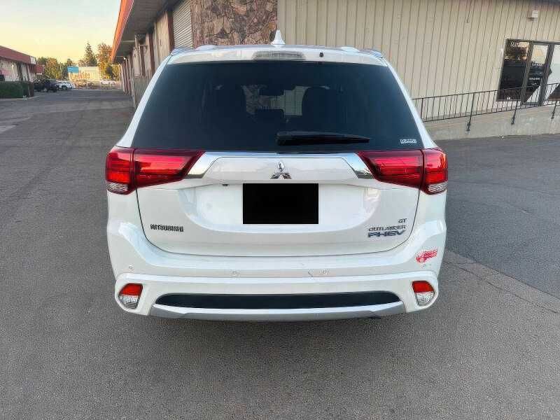 2018 Mitsubishi Outlander PHEV GT