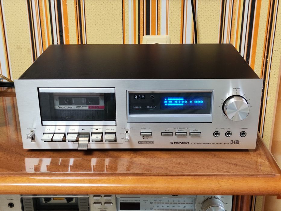 Pioneer CT-F600 , Blue Line