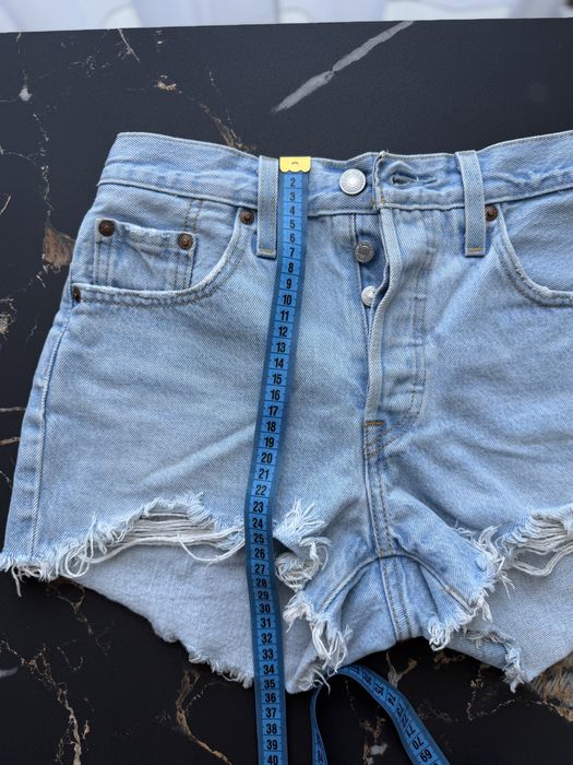 Джинсові шорти levi’s