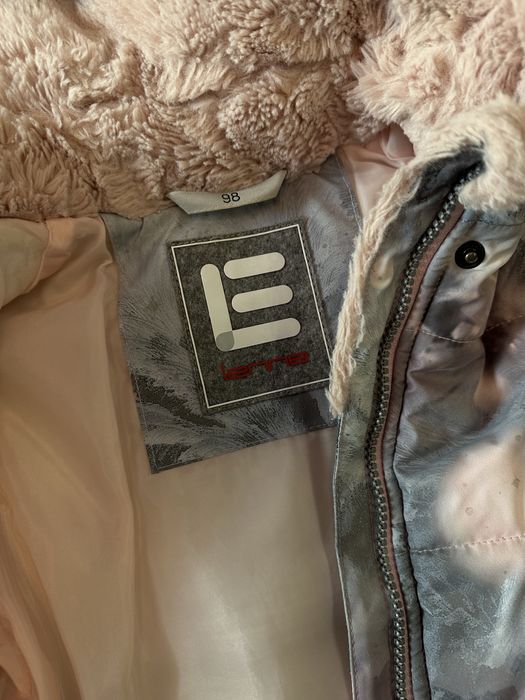 Куртка зимова на дівчинку