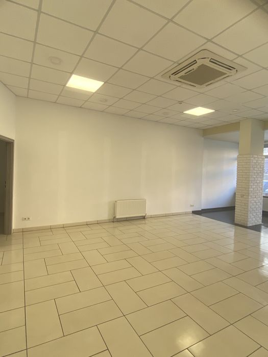 Здам комерційне приміщення, р-н вул. Відродження