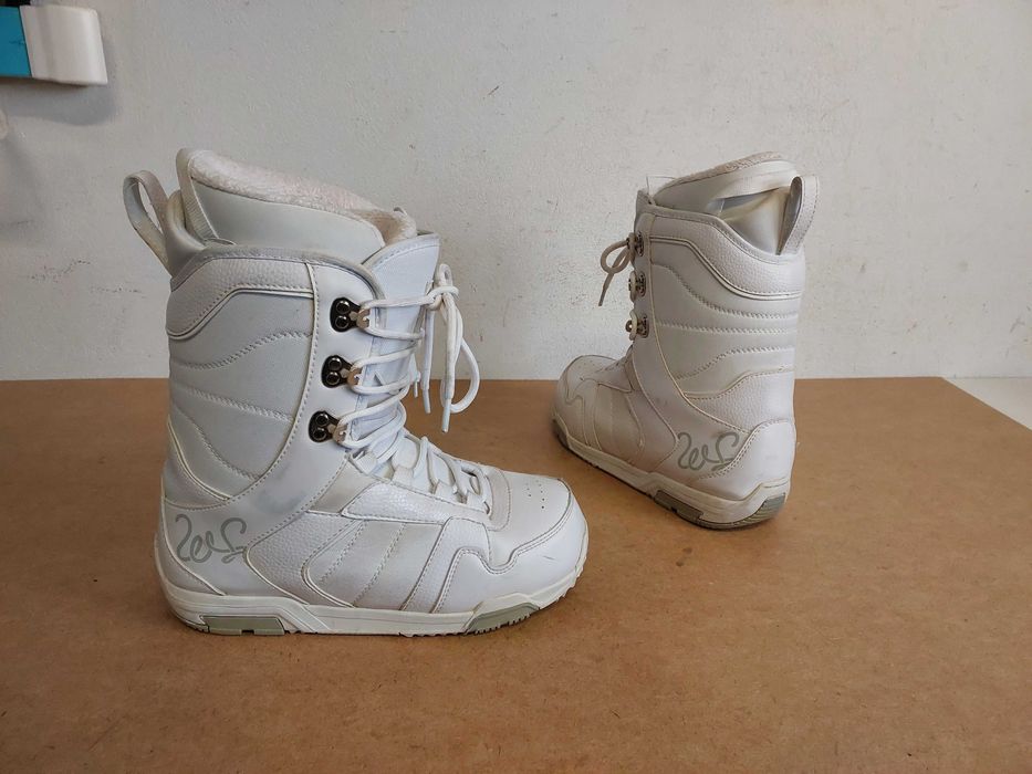 Buty snowboardowe Raven Eu.41 , 26 cm