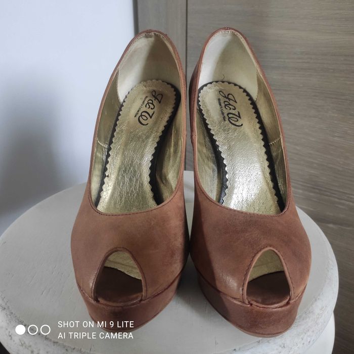 Buty szpilki 38 skóra naturalna jak nowe