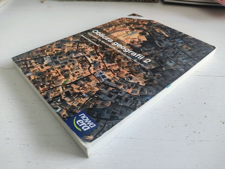 OBLICZA GEOGRAFII 2 zakres rozszerzony Nowa Era