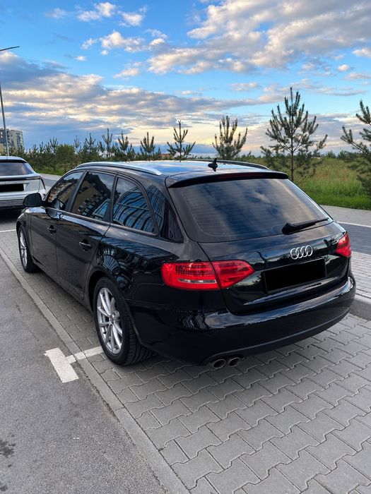 AUDI A4 B8 2009рік