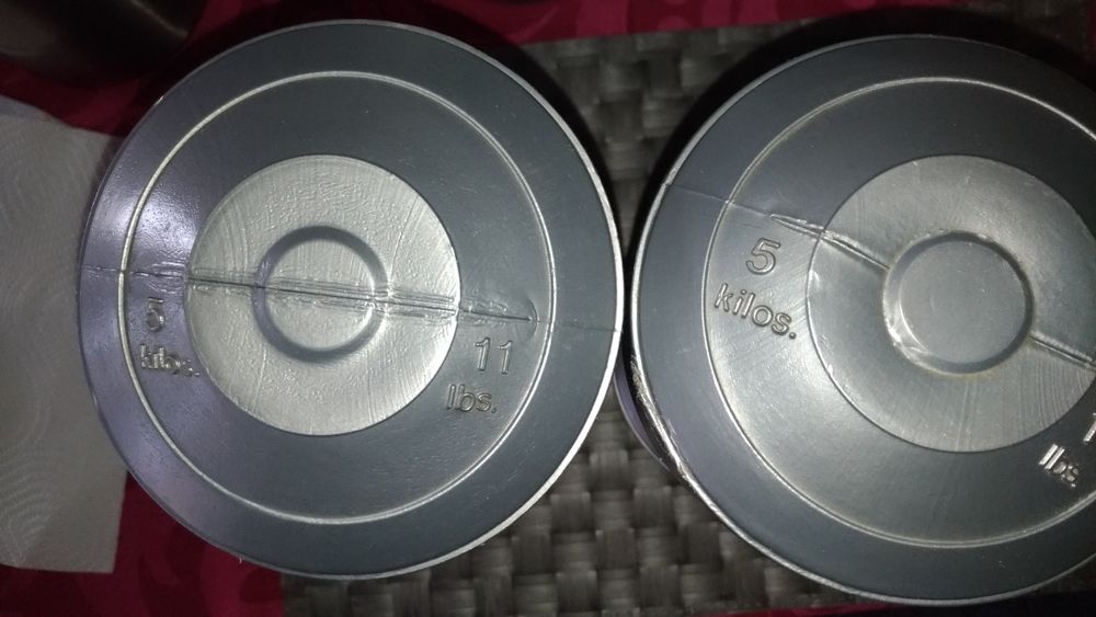 Alteres de 5kgs cada um. Impecáveis.64177166296834121