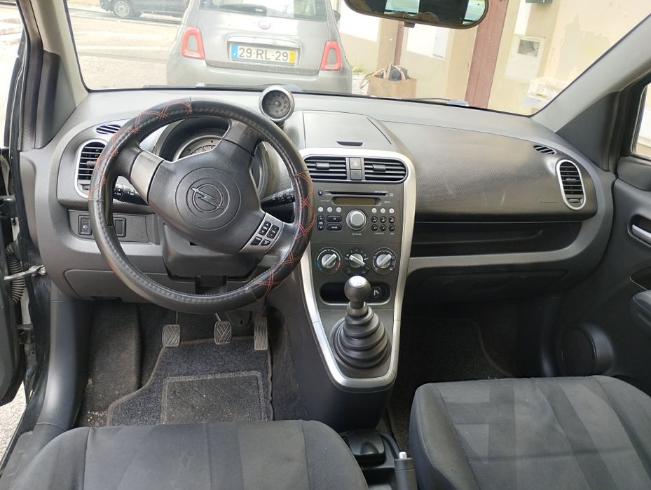 Opel Agila 2008    1.0