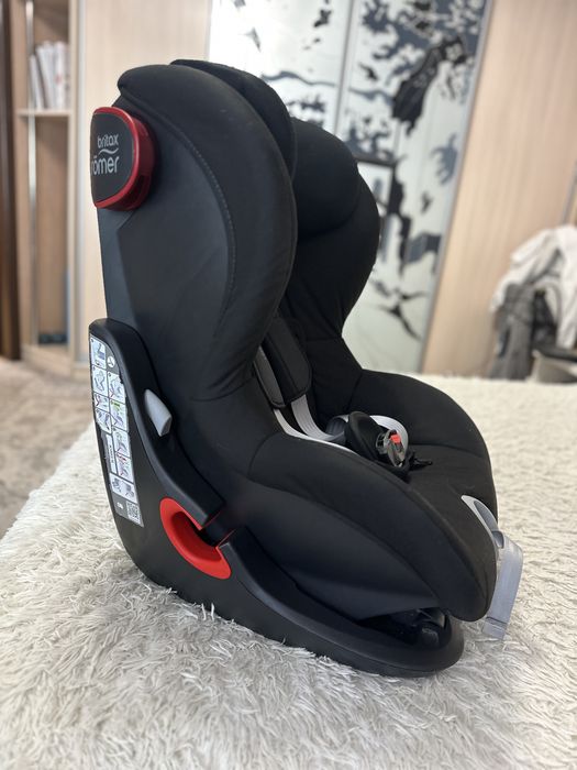 Дитяче автокрісло britax römer king ll