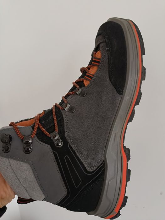 Quechua r.46 (29.5 cm) trekingi męskie skórzane waterproof