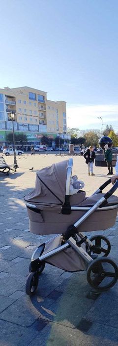 Продам коляску 2в1