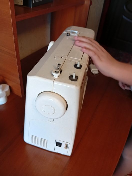 Швейна машинка Janome TC-1206