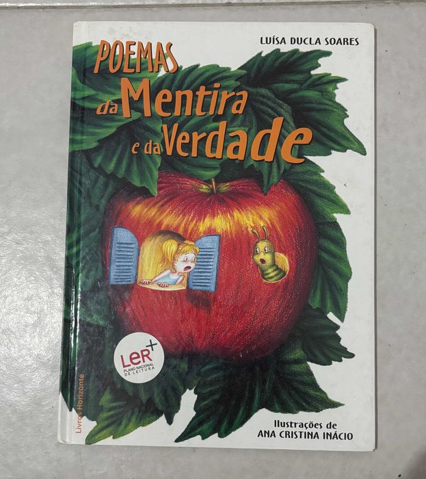 8 livros de cada tipo