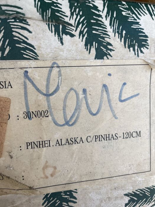 Arvore de natal em caixa