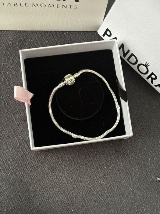 Pulseira Pandora  com caixa e saco